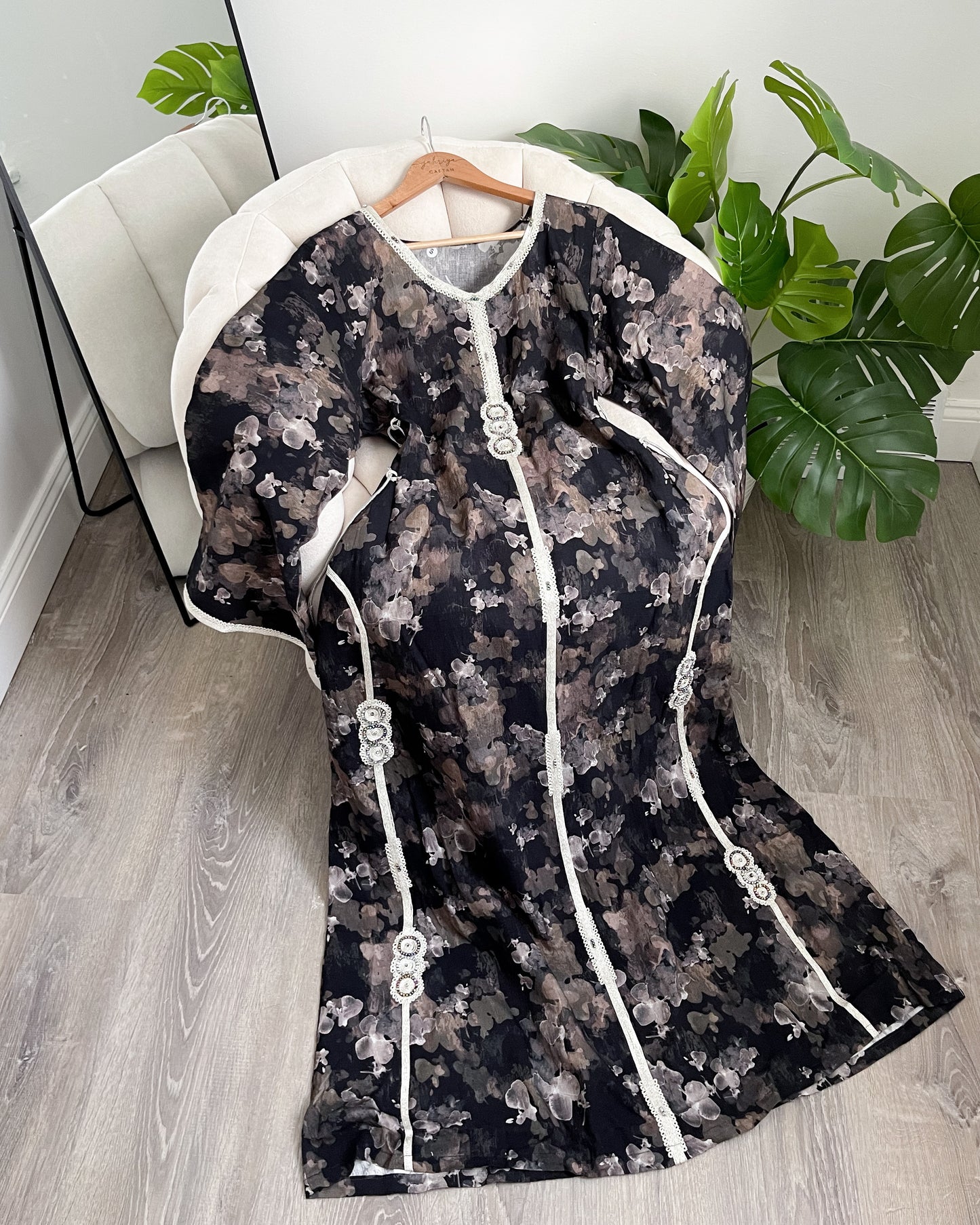 Watercolor Print Beaded Side Tie Dress - Black