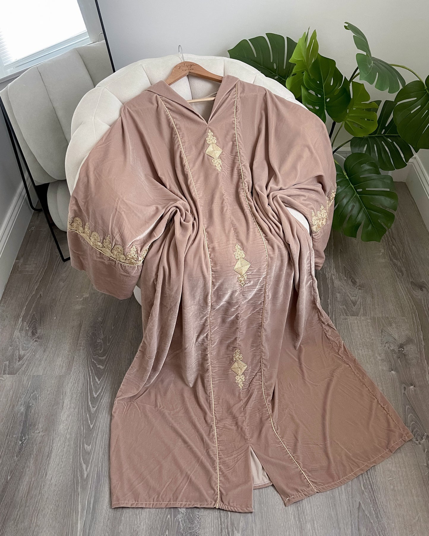 Velvet Wide Sleeve Hooded Jellaba - Tan